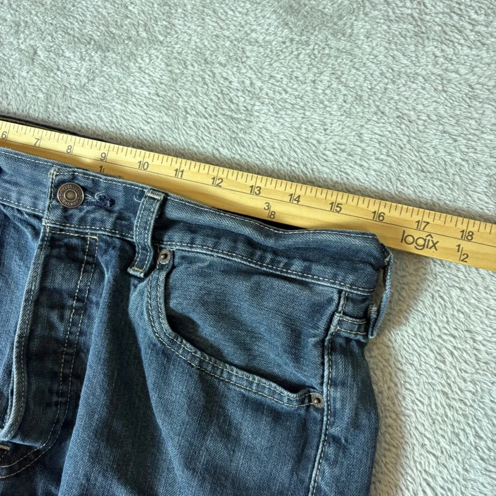 Levi's Jeans Men 34x30‎ (Fits 32x29) 501 Original Straight Blue Whiskered Faded